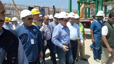 البترول: 81% نسبة أعمال «حقل ظهر».. والانتاج قبل نهاية العام