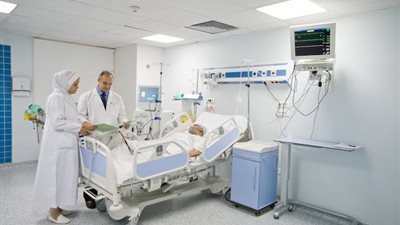 أزمة الأطباء تشتعل.. «الصحة»: تطبيق تسعيرة على الكشف.. و«النقابة»: مضيعة للوقت