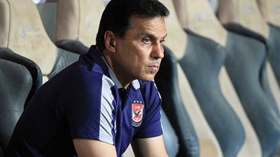 بعد مباراة حافلة بالمشاكل.. «حسام البدري»: الحكم سبب هزيمة الأهلي