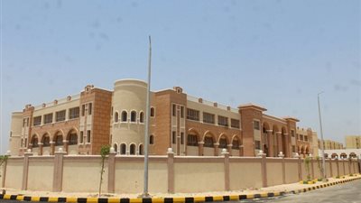 بالصور.. تجهيز 3 من مدارس النيل الدولية بالمدن الجديدة لتشغيلها هذا العام