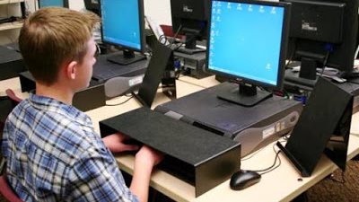 بالفيديو.. مايكروسوفت تطلق ميزة «الكتابة بالعين»