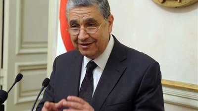 «الكهرباء» توقّع عقود ربط محطتي الغردقة وشرم الشيخ