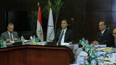 وزير النقل يترأس اجتماعي الجمعية العمومية العادية وغير العادية لـ«السكك الحديدية للخدمات المتكاملة»