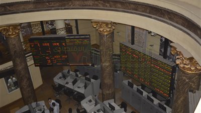 تباين أداء مؤشرات البورصة في أولى جلساتها برئاسة «فريد»