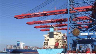 23 سفينة إجمالى حركة التداول بموانئ بورسعيد اليوم