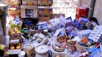 ضبط 35 طن مواد غذائية مجهولة المصدر قبل ترويجها بالقاهرة