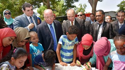 «النمنم» يفتتح المكتبة المتنقلة الثانية بـ«الأزهر بارك»