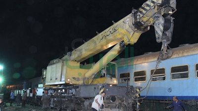 الانتهاء من رفع آثار حادث تصادم قطاري الإسكندرية واستئناف حركة السير