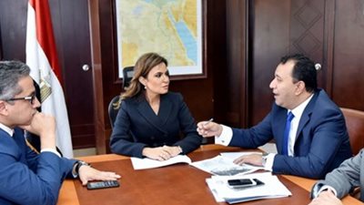 وزيرا الاستثمار والآثار ومحافظ الأقصر يبحثون الفرص الاستثمارية بالمحافظة