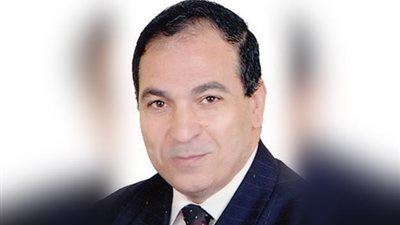 بالفيديو.. مستشار «التعليم» الأسبق: وزراء سابقين لا يعرفون القراءة والكتابة