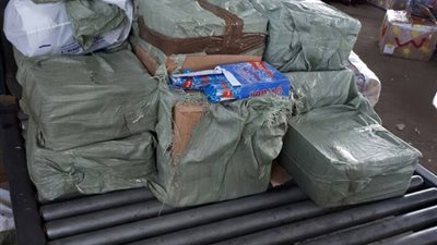 جمارك سفاجا تحبط محاولة تهريب «ألعاب نارية»