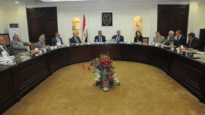 وزراء الإسكان والشباب والتضامن يتفقون على بدء تنفيذ محور الأسمرات الاستثمارى 