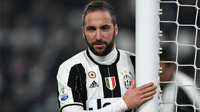 «هيجواين» يعتذر لجماهير يوفنتوس