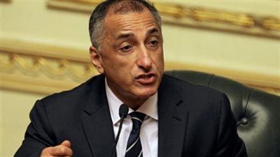 «عامر»: ترشيحات رؤساء البنوك لم تُعرض على رئيس الوزراء