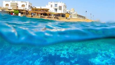 منتجعات دهب تستقبل 2094 سائحًا من مختلف الجنسيات خلال 24 ساعة