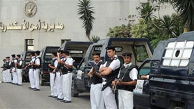 ضبط سلع فاسدة داخل سوبر ماركت بـ«الإسكندرية»