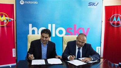 «موتورولا» تعود للسوق المصرية من بوابة «سكاي للتوزيع»