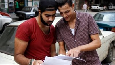 ضبط 3 حالات غش باستخدام الهاتف المحمول في مادة الديناميكا