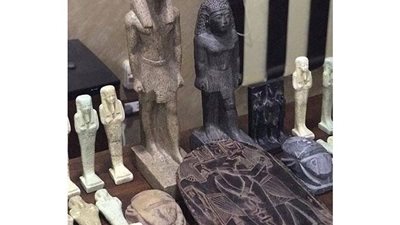 الآثار: إعداد ملفات كاملة للقطع الأثرية المفقودة لإبلاغ الإنتربول