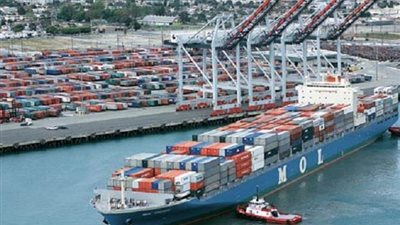 تداول 590 ألف طن بضائع بموانئ البحر الأحمر خلال شهر أغسطس