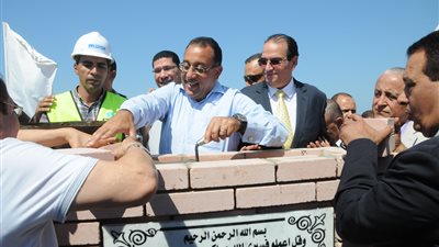 وزير الإسكان ومحافظ الدقهلية يضعان حجر أساس مدينة المنصورة الجديدة