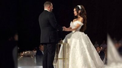 شاهد.. أضخم حفل زفاف فى 2017.. وثمن خاتم الزفاف مفاجئة !