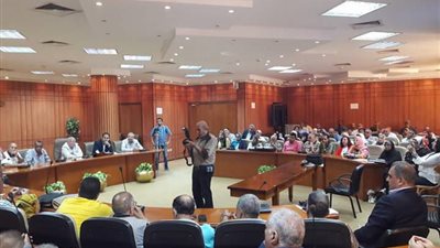 «الغضبان» يقرر بدء تطوير حديقة «فريال» ببورسعيد