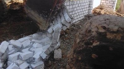  حملات مكبرة لإزالة التعديات على الأراضى الزراعية بـ«البحيرة» 