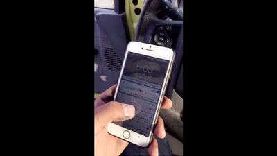  بالفيديو.. أم تراسل ابنها لحظة وفاته