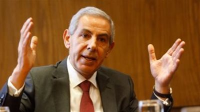 استمرار فرض رسم الصادر على نفايات وقصاصات اللدائن لمدة عام ورفعه لـ5000 جنيه