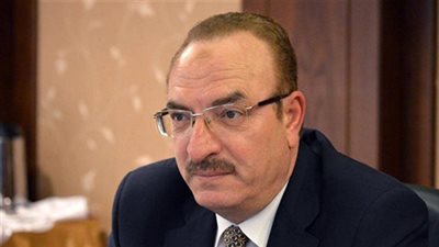 محافظ بنى سويف يتفقد مصابى حادث تصادم الطريق الصحراوى بالمستشفى العام