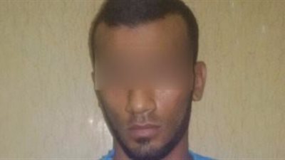 فران يطعن جارته بالمعصرة