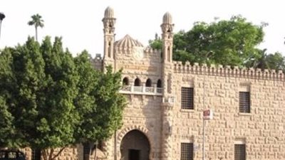 وفد الإعلاميين الأفارقة يشيد بجمال قصر الأمير محمد على