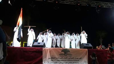 بدء التجهيز للمؤتمر الصحفي للمهرجان الدولي للتراث بالغردقة