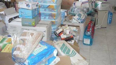 «التموين» تضبط 22 ألف قطعة مستلزمات طبية مجهولة المصدر
