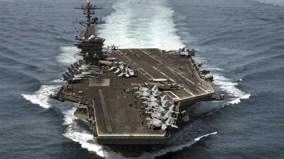 حاملة طائرات أمريكية تقاوم إعصار «إرما» المدمر