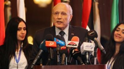 «العصار» ومحافظ جنوب سيناء يبحثان تنفيذ مشروعات استثمارية بـ«أبو زنيمة»