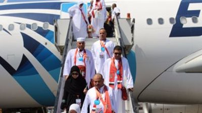 «مصر للطيران» تسير 19 رحلة لإعادة 4500 حاج من الأراضى المقدسة.. اليوم