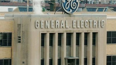 «جنرال إلكتريك» تحقق الإغلاق المالى لبناء 4 محطات محولات كهرباء بمصر