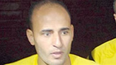 إيقاف حكم مباراة الأهلى وطلائع الجيش لأجل غير مسمى