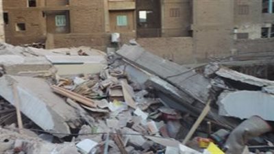 مصرع طفل وإصابة 3 آخرين فى انهيار جزء من عقار بـ«الإسكندرية»