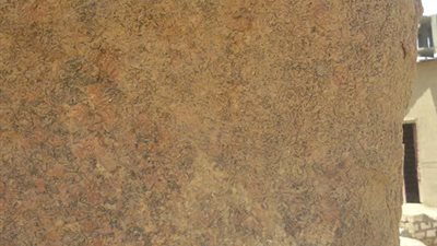 بالصور| تشويه أحجار أثرية في أسوان بـ «نجمة داوود» 