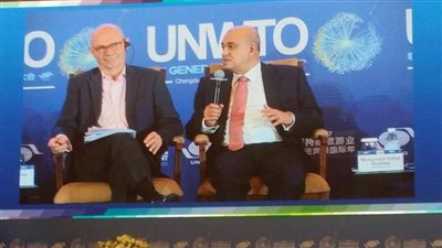 راشد:تفعيل الفيزا الإلكترونية مع الصين ..وخطوط الطيران قريبًا