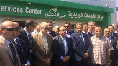 وزير الاتصالات ومحافظ جنوب سيناء يفتتحان 3 مراكز خدمات بريدية متكاملة للمواطنين