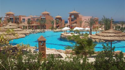 «حرق الأسعار» يهدد مستقبل السياحة