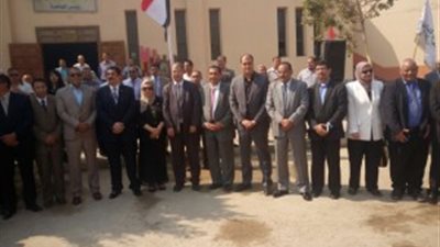 بالصور.. تربية طفولة بني سويف تستهل يومها بتحية العلم