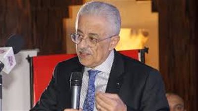 «شوقى»: تدشين منصة امتحانات على بنك المعرفة لاستخدامها في «الثانوية»