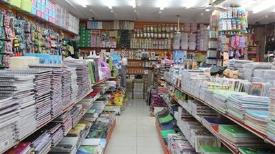 ضبط 2.6 مليون قطعة أدوات مكتبية مجهولة المصدر بالإسكندرية