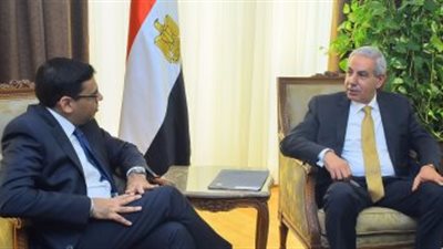 وزير الصناعة يبحث مع المدير الإقليمى لشركة أيكيا الخطط التوسعية بالسوق المصرى