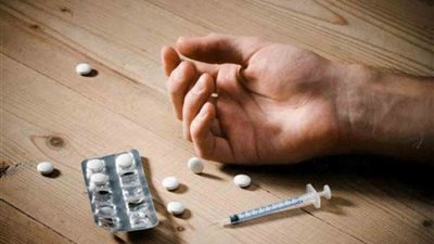 تطبيق عقوبات قانون الخدمة المدنية على من يثبت تعاطيه للمخدرات من عمال المدارس